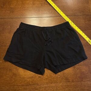 Old Navy Women's Black Linen Shorts L